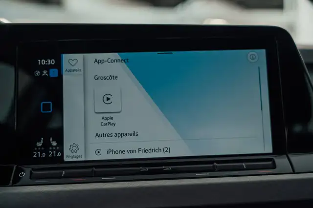 Volkswagen Golf view 21