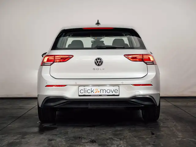 Volkswagen Golf view 4
