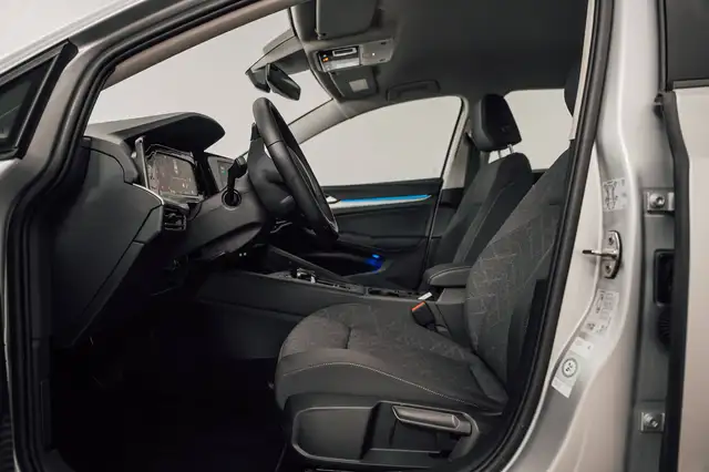 Volkswagen Golf view 11