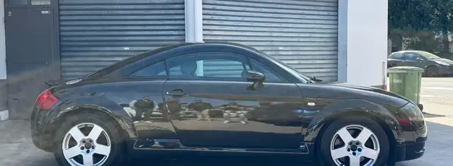 Audi TT view 2