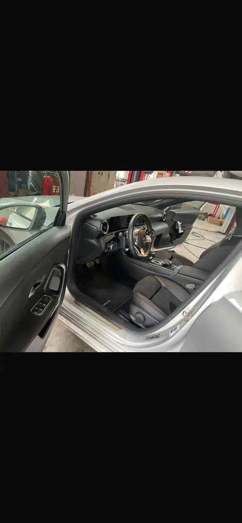 Mercedes-Benz A 220 d Premium auto - 2