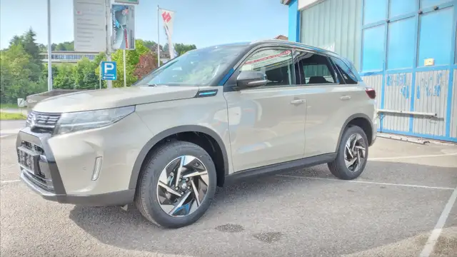 Suzuki Vitara 1,4 DITC Hybrid flash
