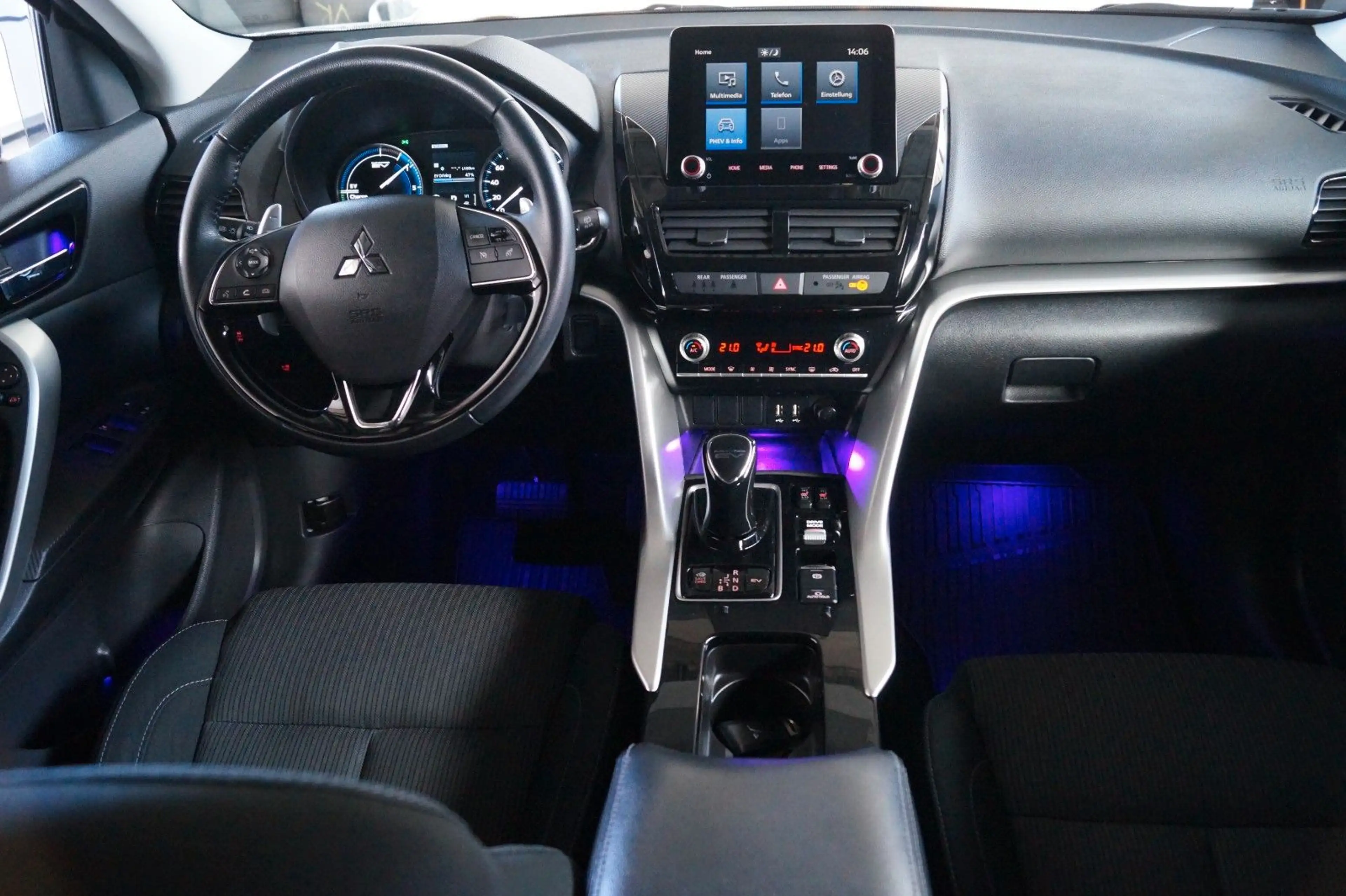 Mitsubishi Eclipse Cross — photo 12