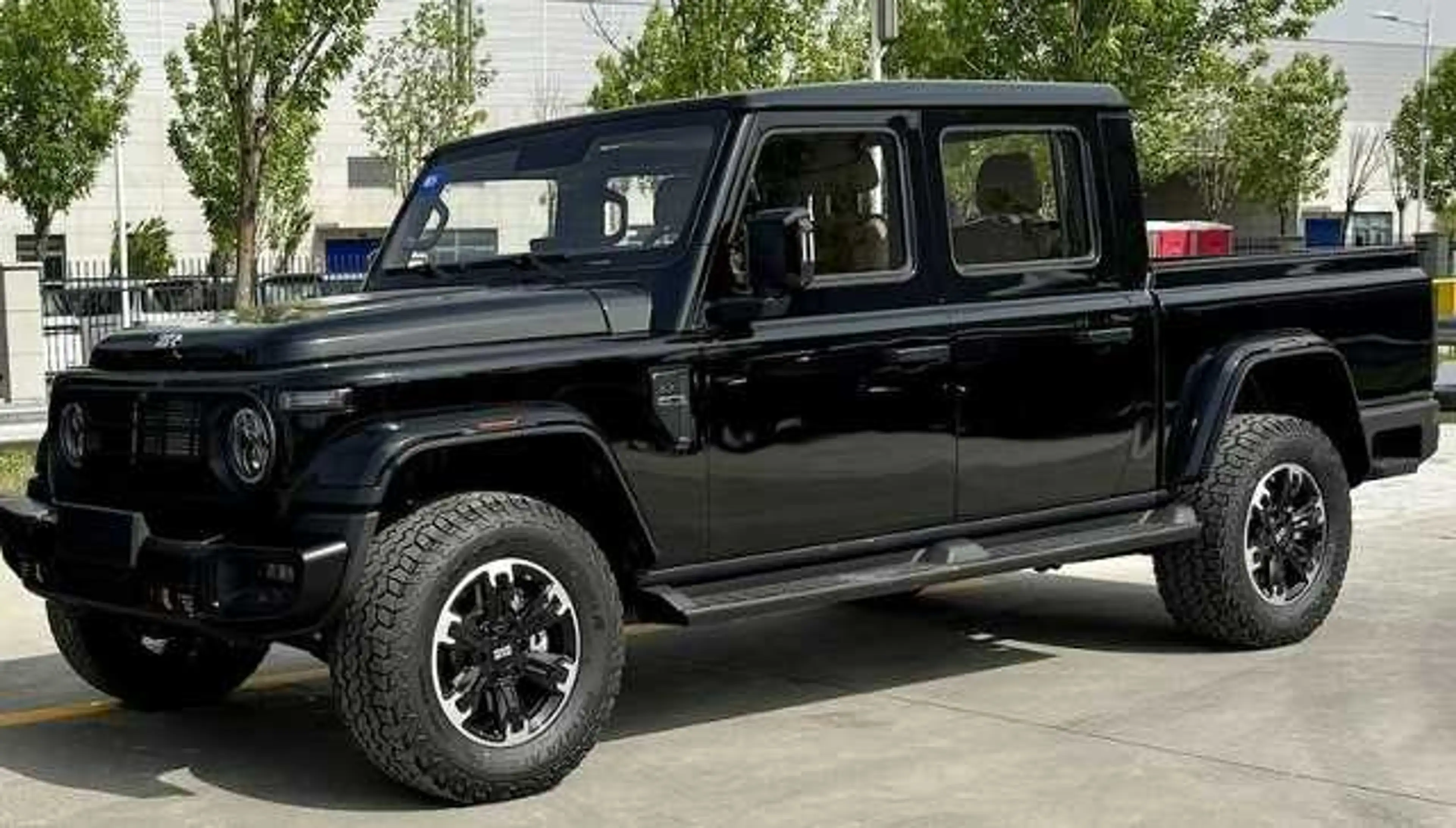 BAW 212 Pickup