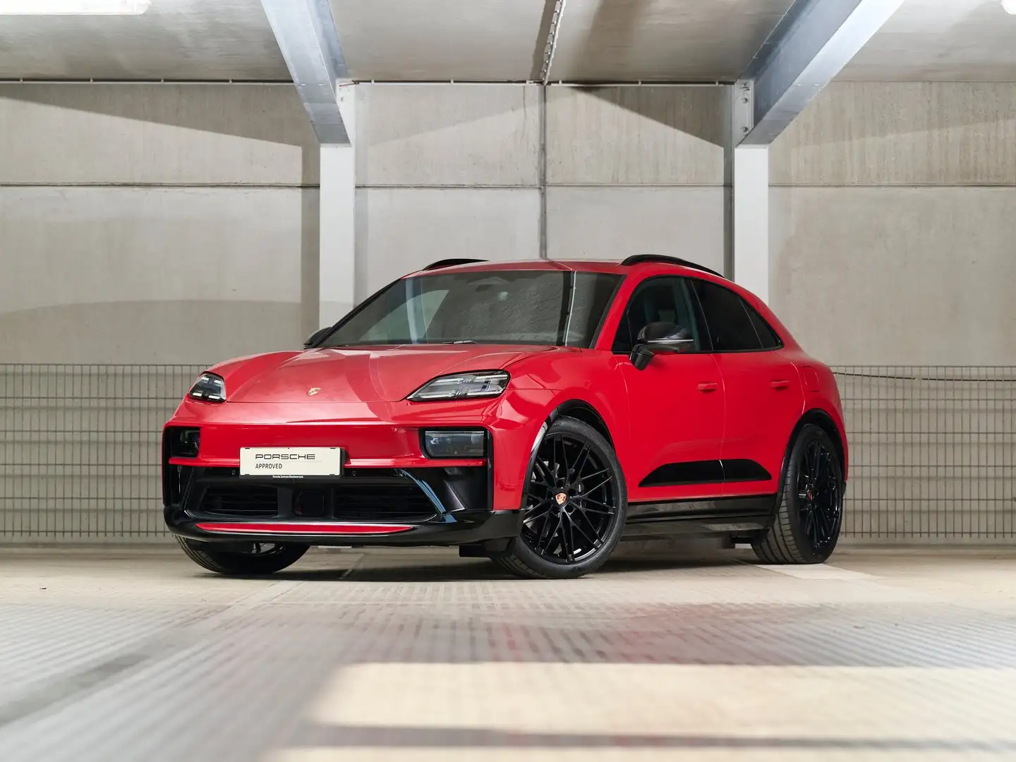 Porsche Macan 4 Rot - 1
