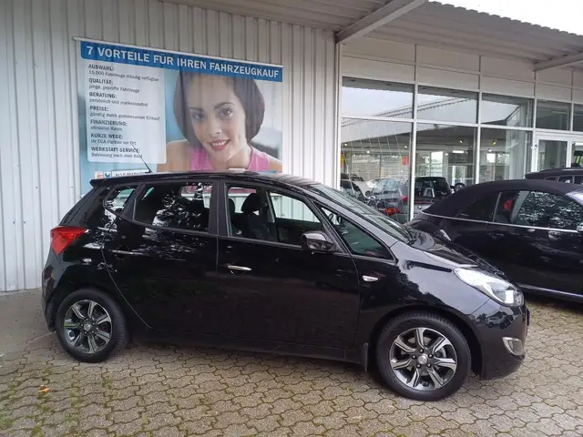 Hyundai iX20 1.6 AUTOMATIK* KLIMA* NAVI* SHZG.* BTH*PDC* R.-KAM