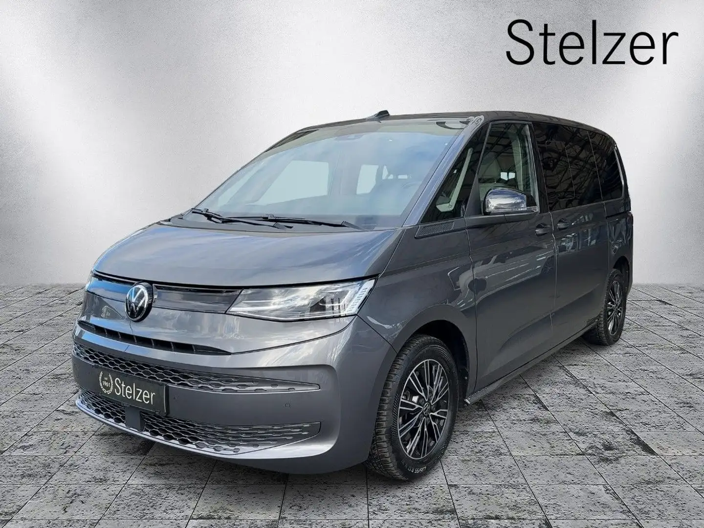 Volkswagen T7 Multivan 1.4 TSI eHybrid CarPlay DAB AUT Grau - 1