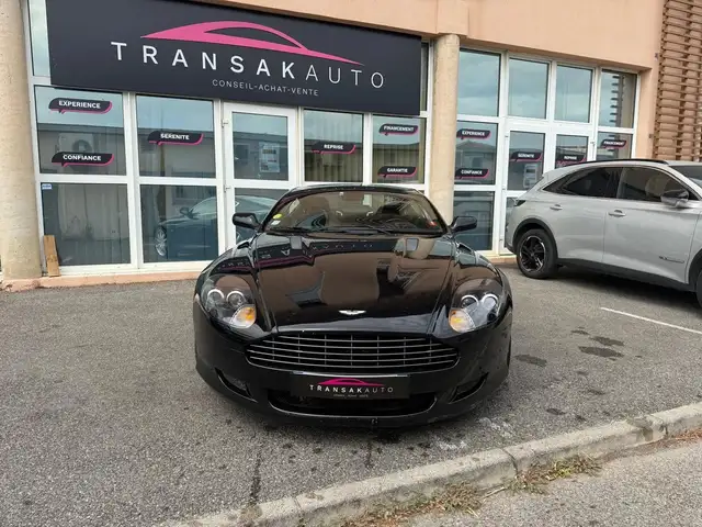 Aston Martin DB9 view 2