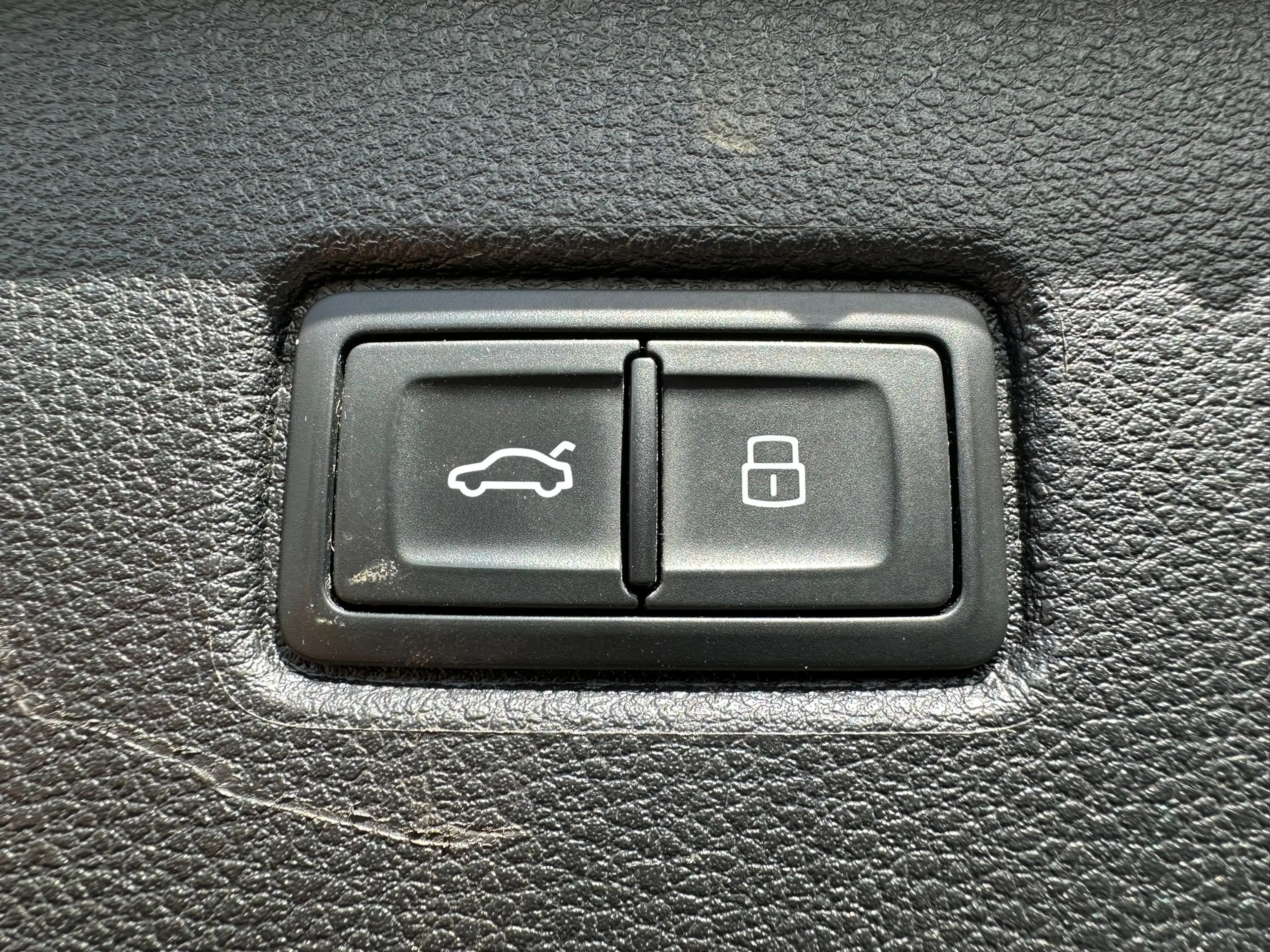 Audi SQ7 SQ7 4.0 TDi V8 SQ7/7PLACES/FULL OPTIONS/XENON/FULL — photo 10