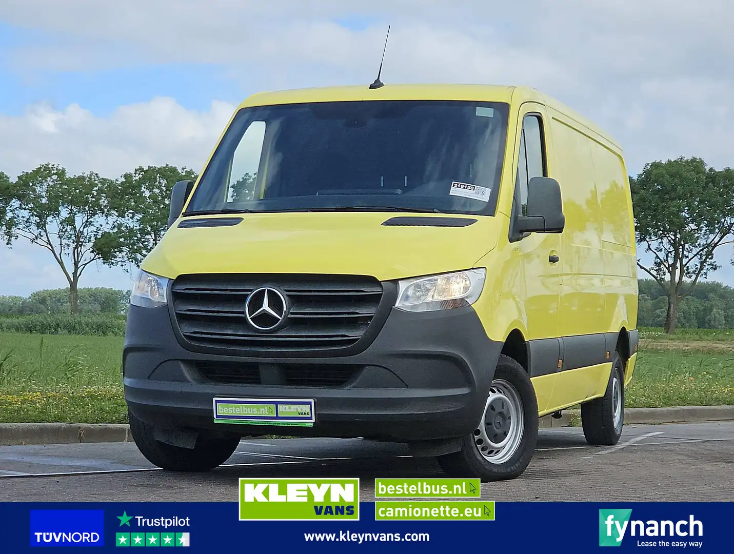 Mercedes-Benz Sprinter 314 L2H1 Mbux Airco Eur6 Geel - 1