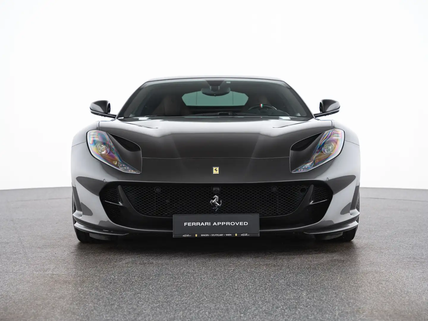 Ferrari 812 Superfast Gris - 2
