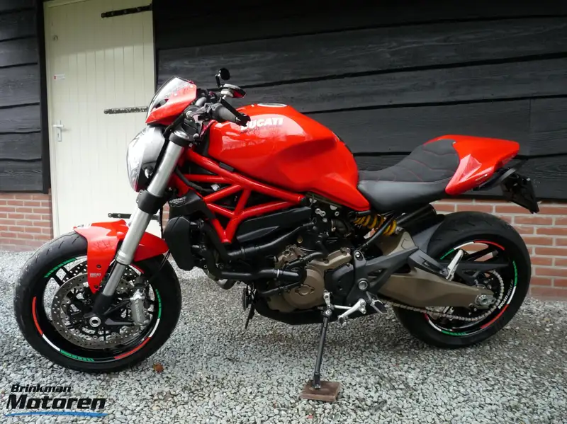 Ducati Monster 821 - foto 8