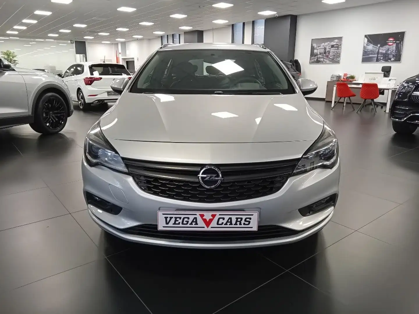 Opel Astra 1.6 CDTI EcoFLEX S&S Sports Tourer Elective Grau - 2