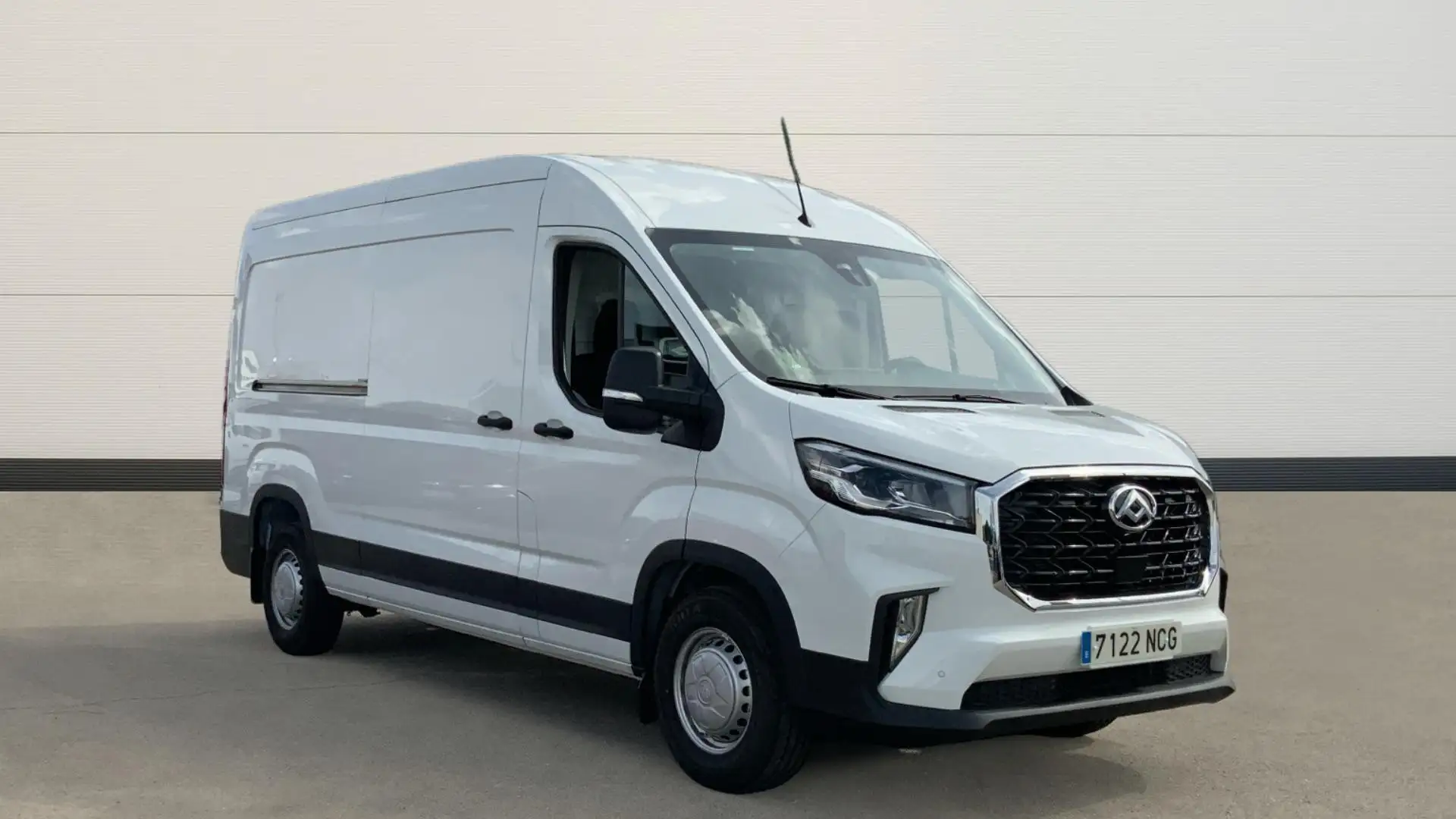 Maxus e Deliver 9 2.0D L3H2 150 - 1