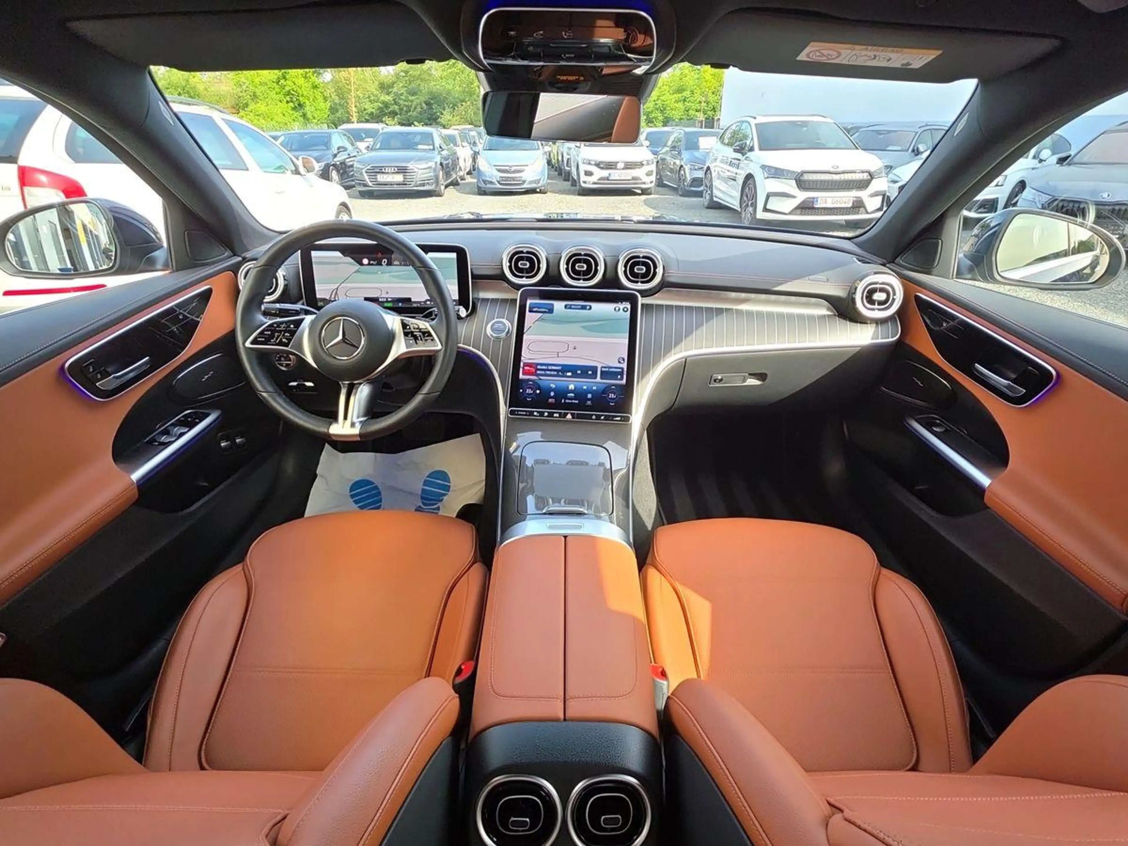 Mercedes-Benz C 300 e LEDER DISTRONIC AMBIENTE 360° NAVI — photo 14