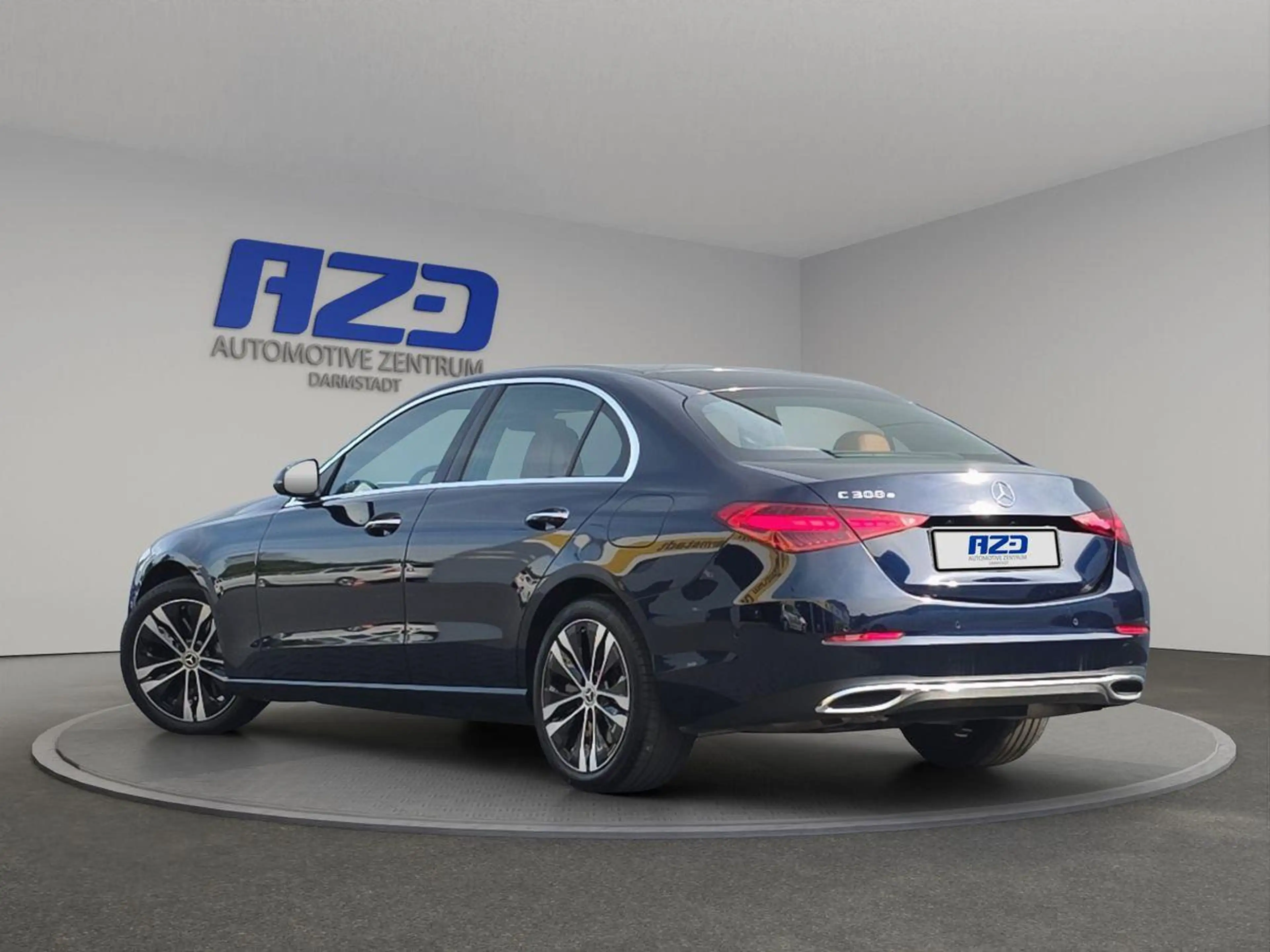Mercedes-Benz C 300 e LEDER DISTRONIC AMBIENTE 360° NAVI — photo 4