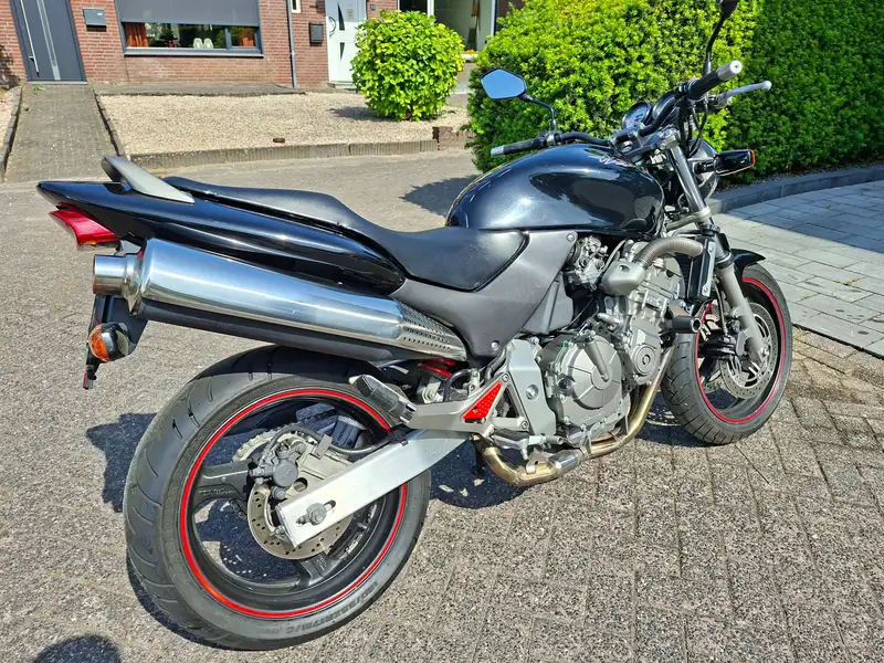 Honda CB 600 F Hornet - foto 4