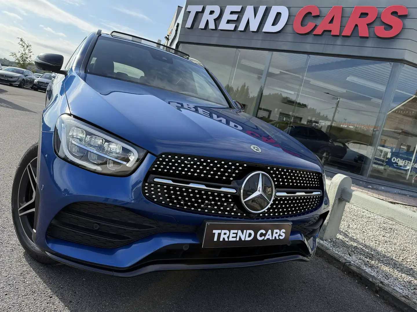 Mercedes-Benz GLC 200 d 9G-TRONIC PACK AMG PACK NIGHT PANO LED AMBI CAM Bleu - 1