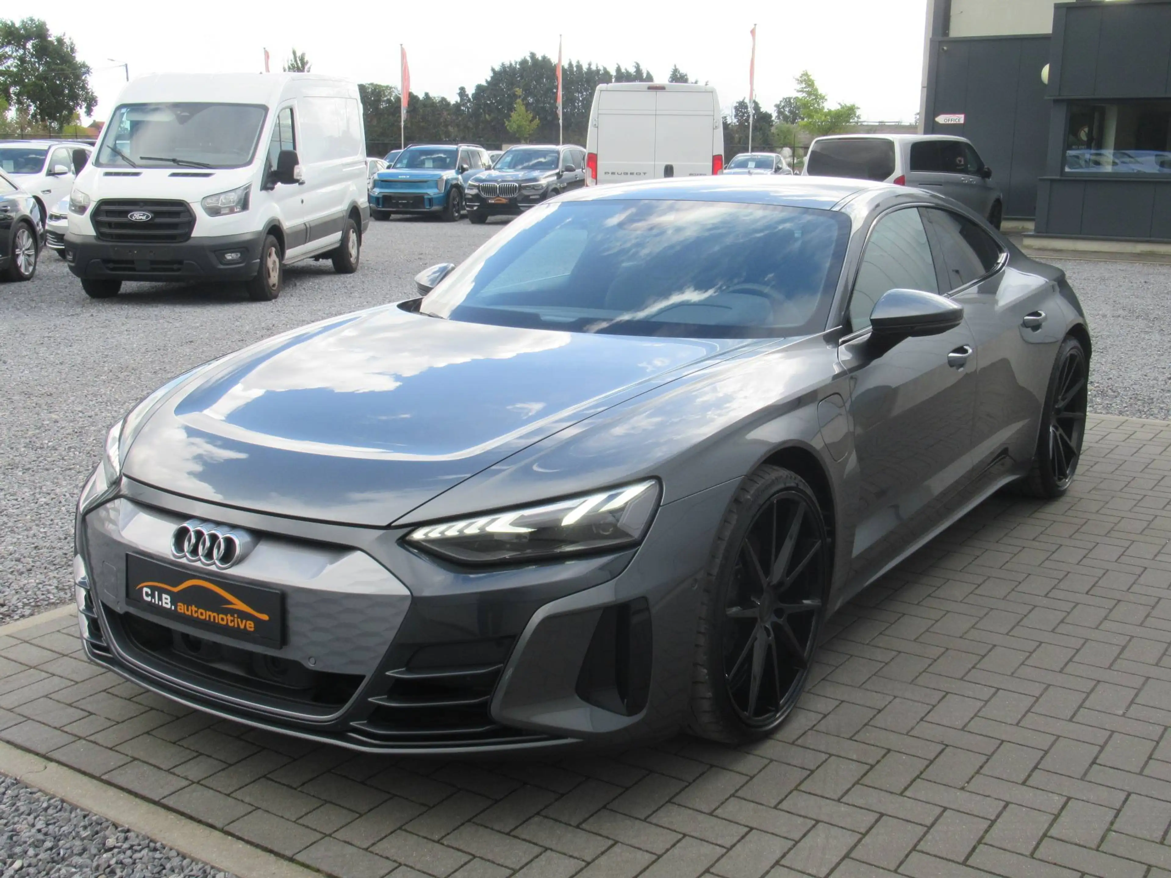 Audi e-tron GT 93kWh /€32.975 netto / Pano / Keyless / Comfort / ACC / ... — photo 6
