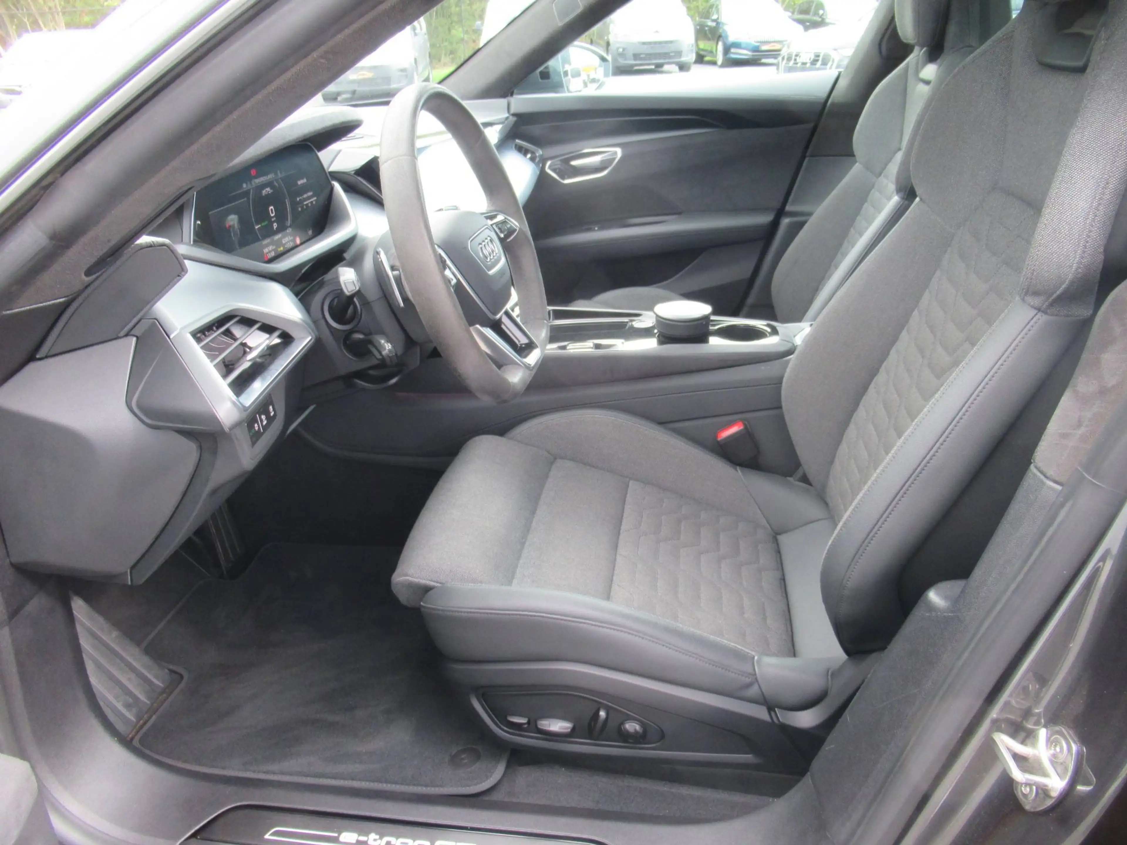 Audi e-tron GT 93kWh /€32.975 netto / Pano / Keyless / Comfort / ACC / ... — photo 12