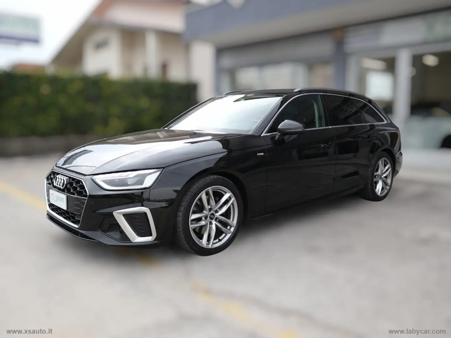 Audi A4 35 TDI/163CV S tronic S line edition Noir - 1