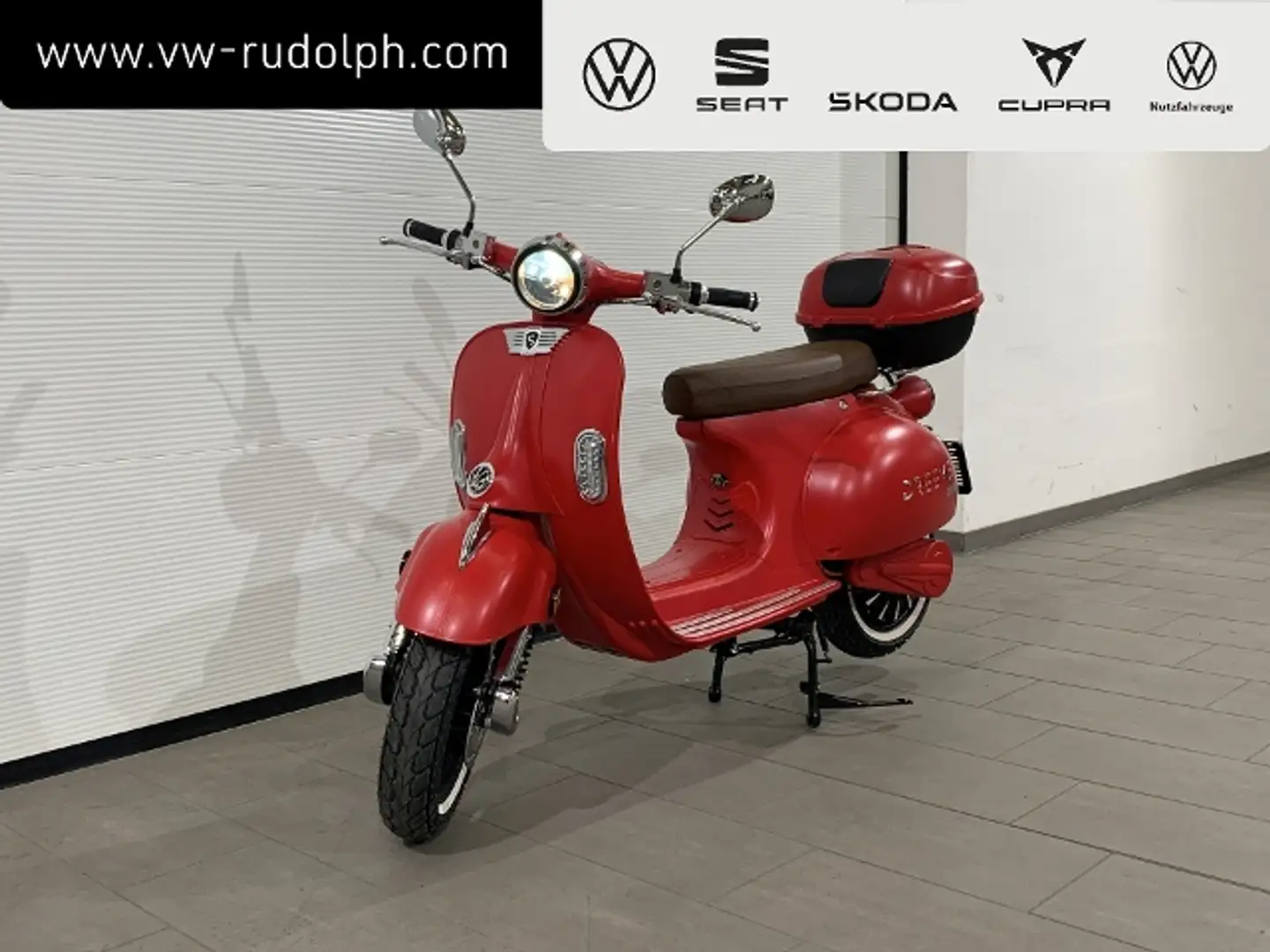 Dreems Amalfi L1e 45 km/h Rood - 1