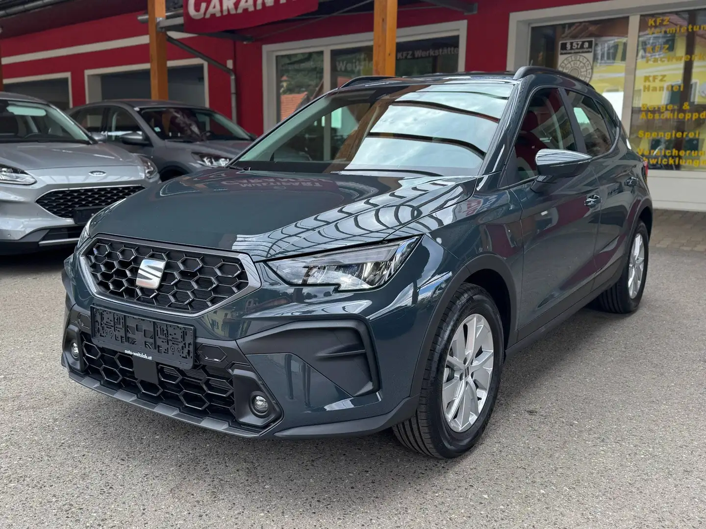 SEAT Arona Arona Reference Edition 1,0 TSI Blau - 1