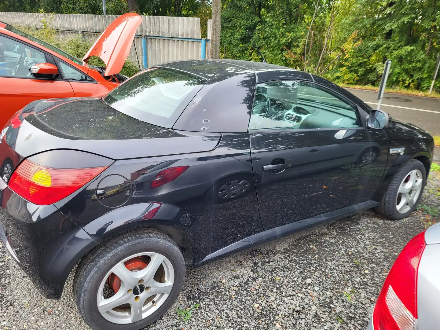 Opel Tigra Sport Twin Top Schwarz - 2