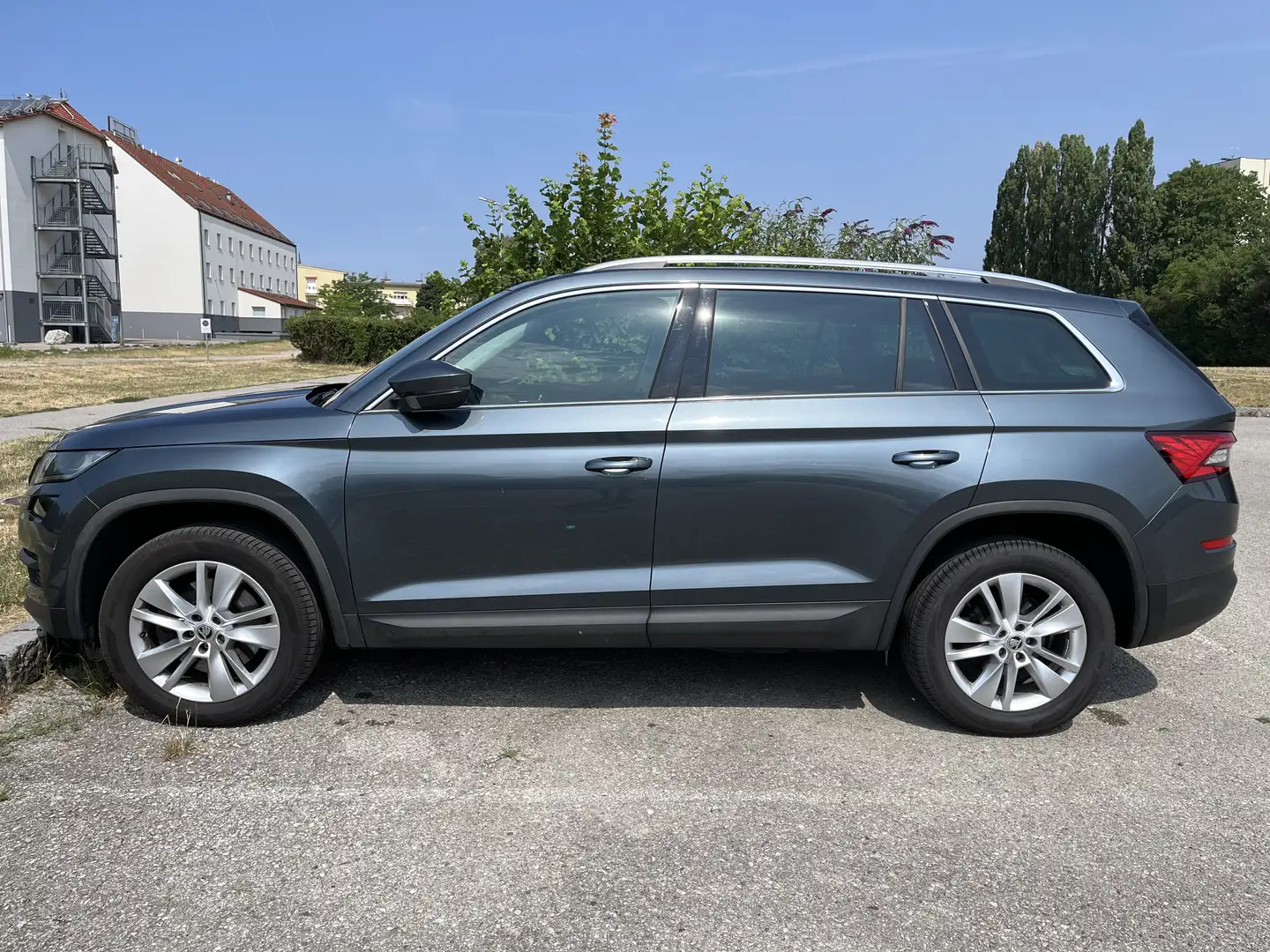 Skoda Kodiaq Kodiaq 2,0 TDI SCR 4x4 Style Limited DSG Style Lim Grau - 1