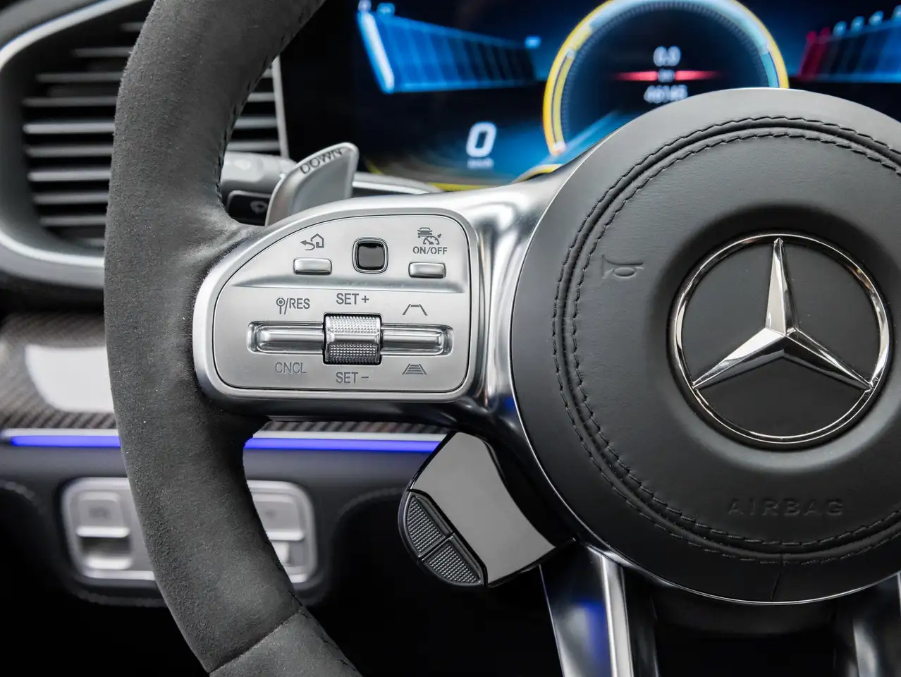 Mercedes-Benz GLE снимка Mercedes-Benz GLE