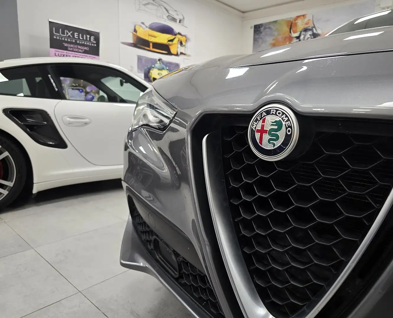 Alfa Romeo Stelvio 2.2T EXECUTIVE Q4 190CV 4X4_KEYLESS_SERVICE BOOK Grau - 2