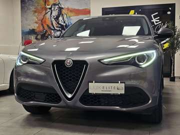 2.2T EXECUTIVE Q4 190CV 4X4_KEYLESS_SERVICE BOOK