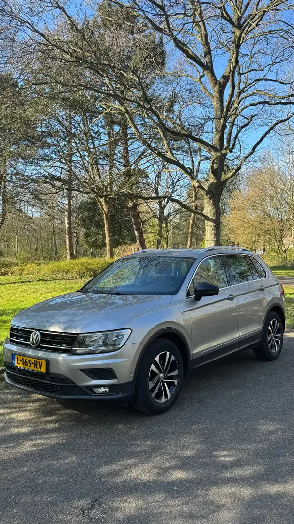 Volkswagen Tiguan 1.5 TSI ACT 150pk DSG 2020 Grijs Grijs - 1