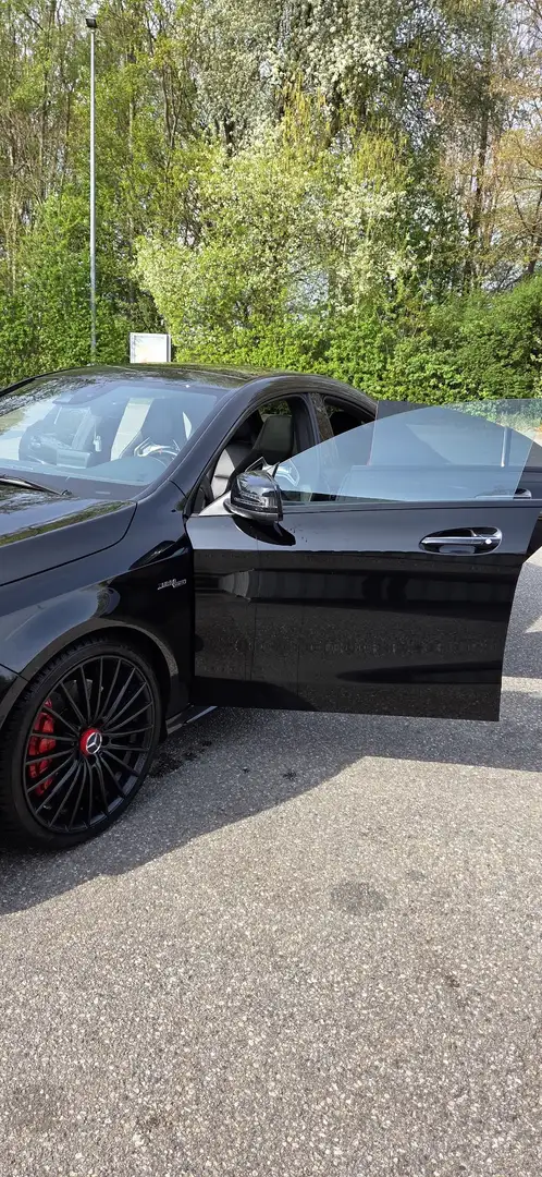 Mercedes-Benz CLA 45 AMG CLA 45 AMG 4Matic (117.352) Schwarz - 1