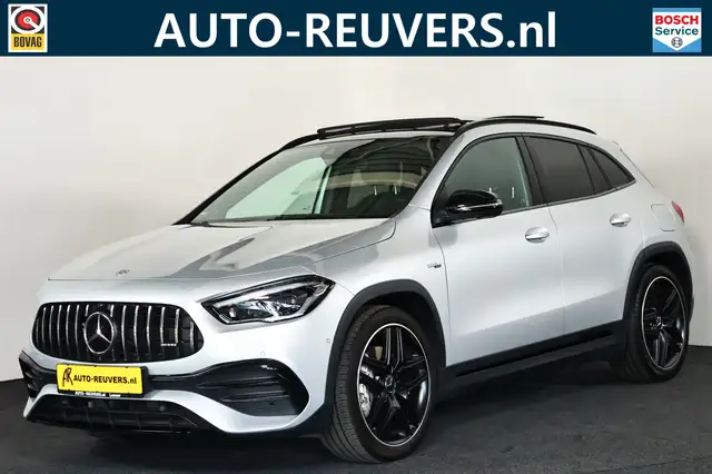 Mercedes-Benz GLA 35 AMG 4MATIC / Pano / Navi / Adaptive cruise / Memory /