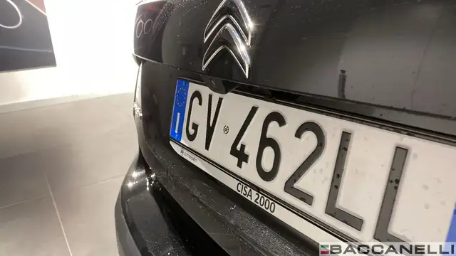 Citroen C4 view 7