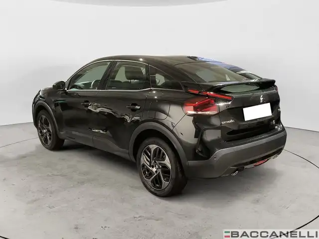 Citroen C4 view 2