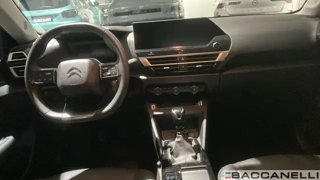 Citroen C4 view 13