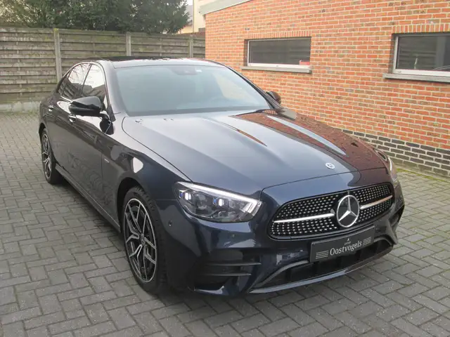 Mercedes-Benz E 300