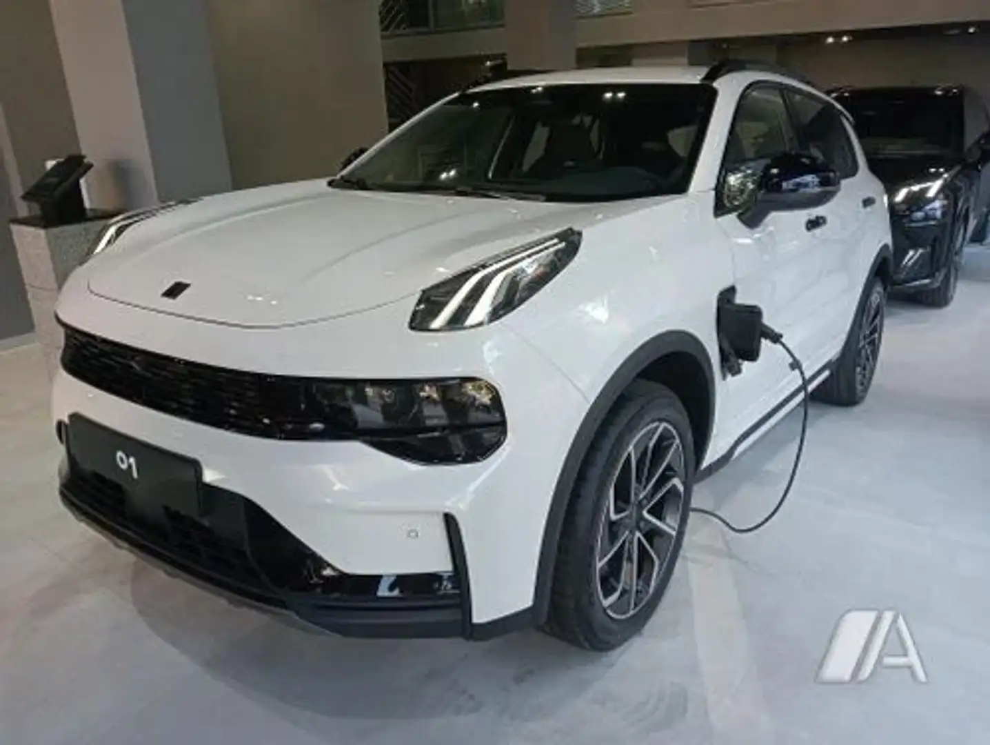 Lynk & Co 01 1.5T PHEV Core Blanco - 1