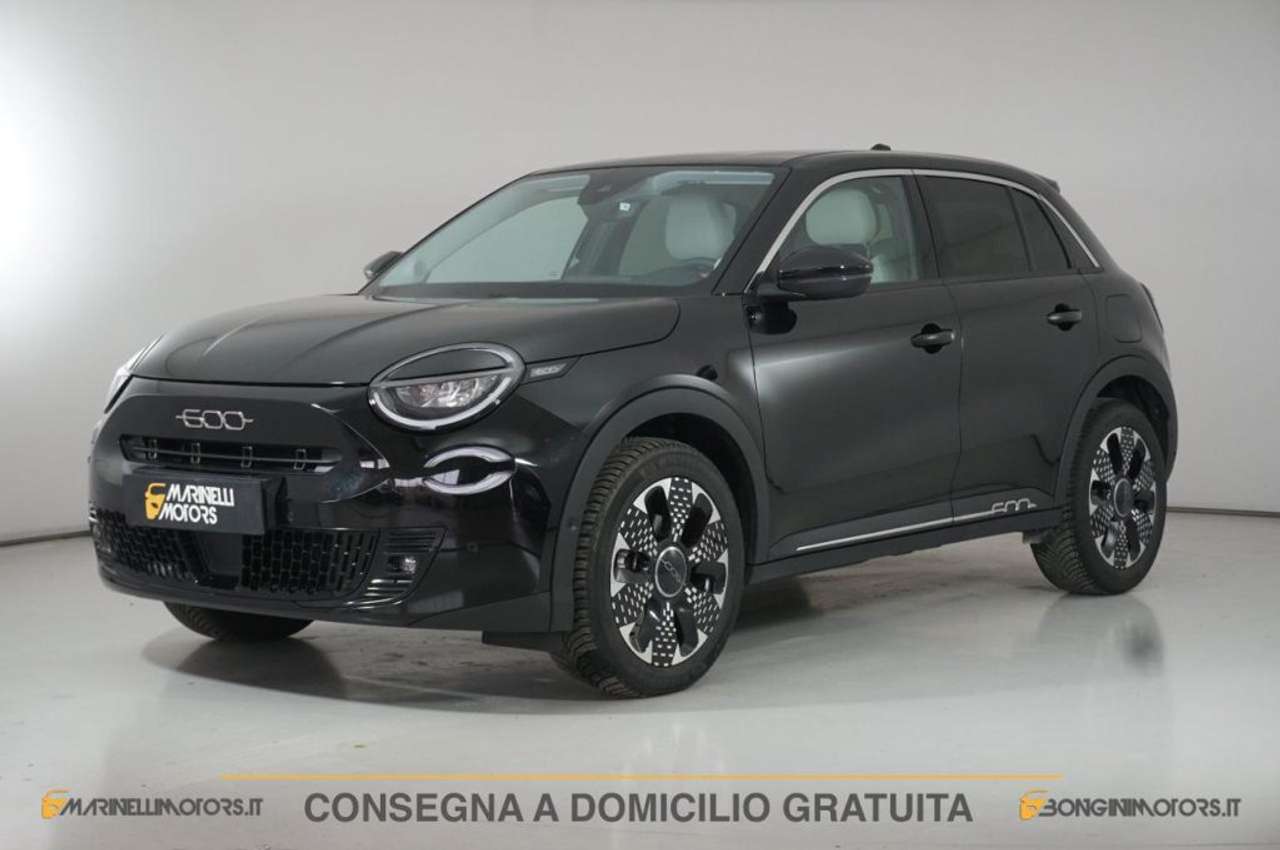 Fiat 600 HYBRID DCT MEHV LA PRIMA