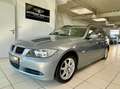 BMW 320 i Touring Klima/Alus/AHK Bleu - thumbnail 1