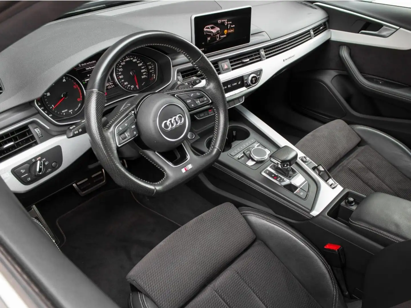 Audi A4 Avant quattro S Line TDI *AHK*Navi*Xenon* Grau - 2