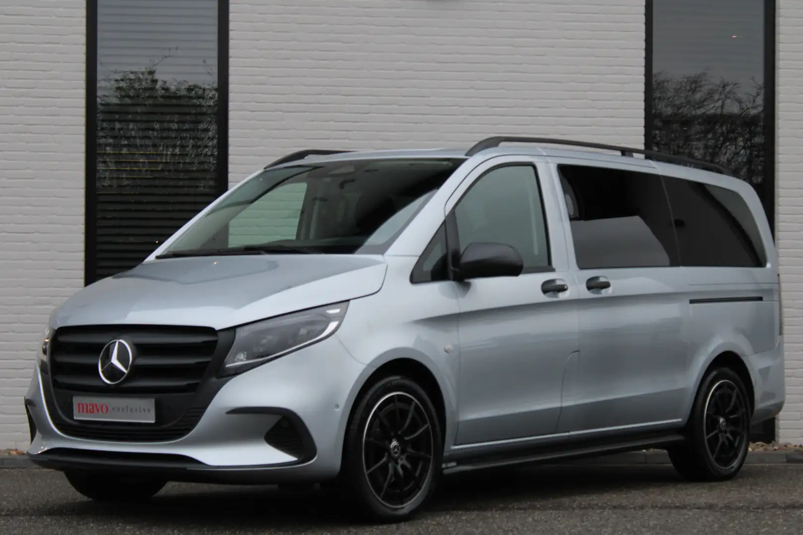 Mercedes-Benz Vito 116 CDI / Aut / Lang / DC / 2x Schuifdeur / Led / Argent - 2