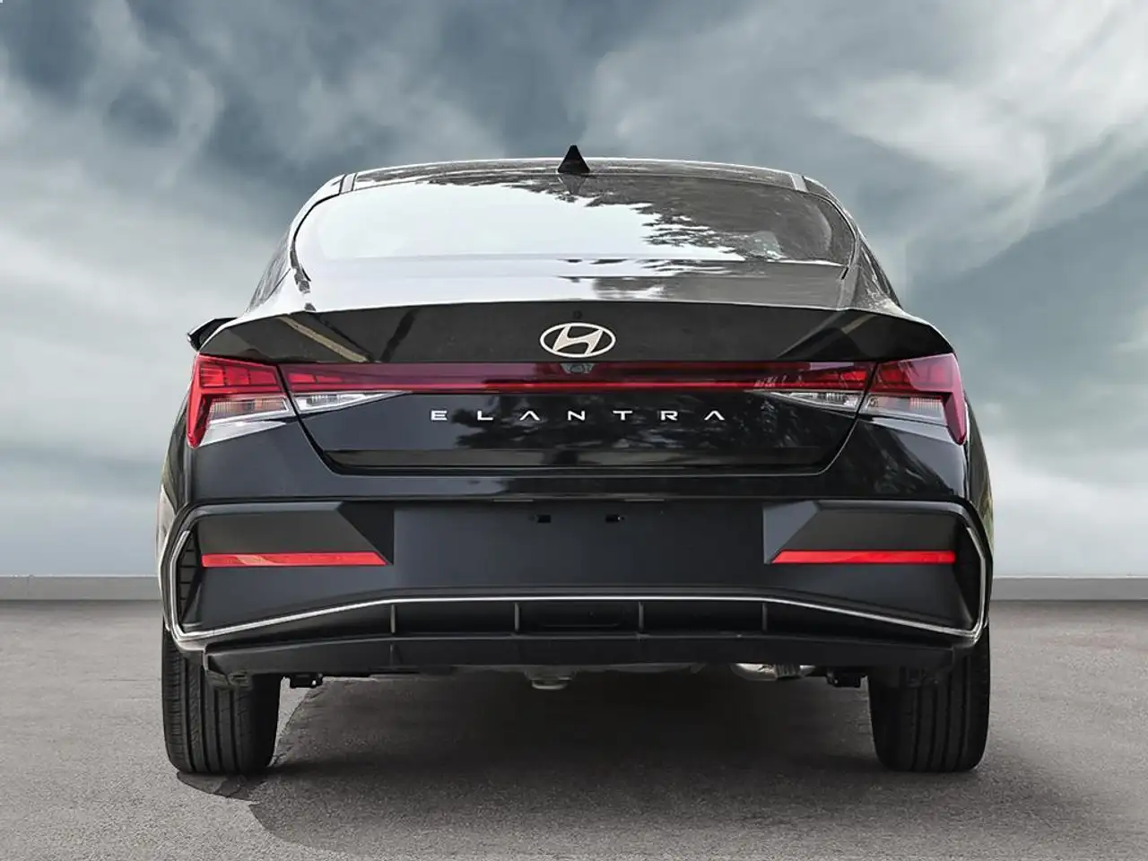 Hyundai ELANTRA снимка Hyundai ELANTRA