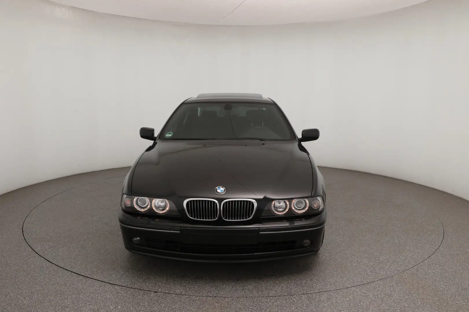 BMW 525 525i - 1