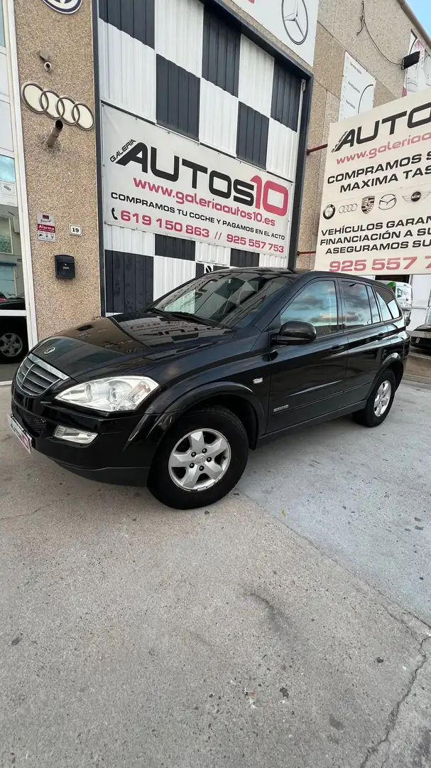 SsangYong Kyron 200Xdi Negro - 1