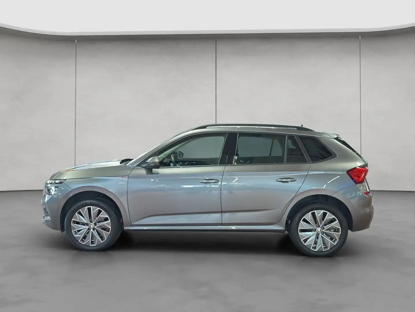 Skoda Kamiq 1.0 TSI DSG Tour Grijs - 2