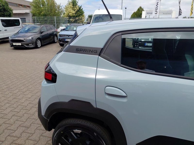 Dacia Spring Dacia Spring Extreme electric 100 — photo 15