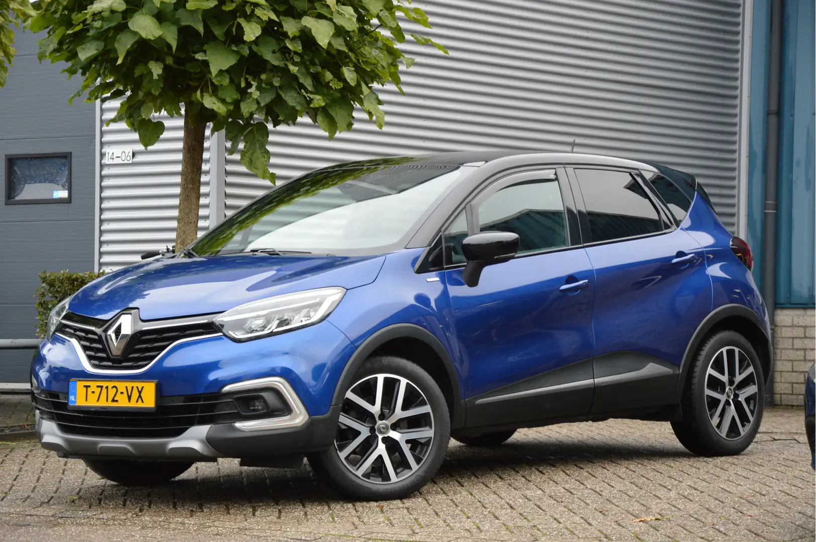 Renault Captur 1.3 TCe Version S LED | PANORAMA | CAMERA | CRUISE Blau - 1
